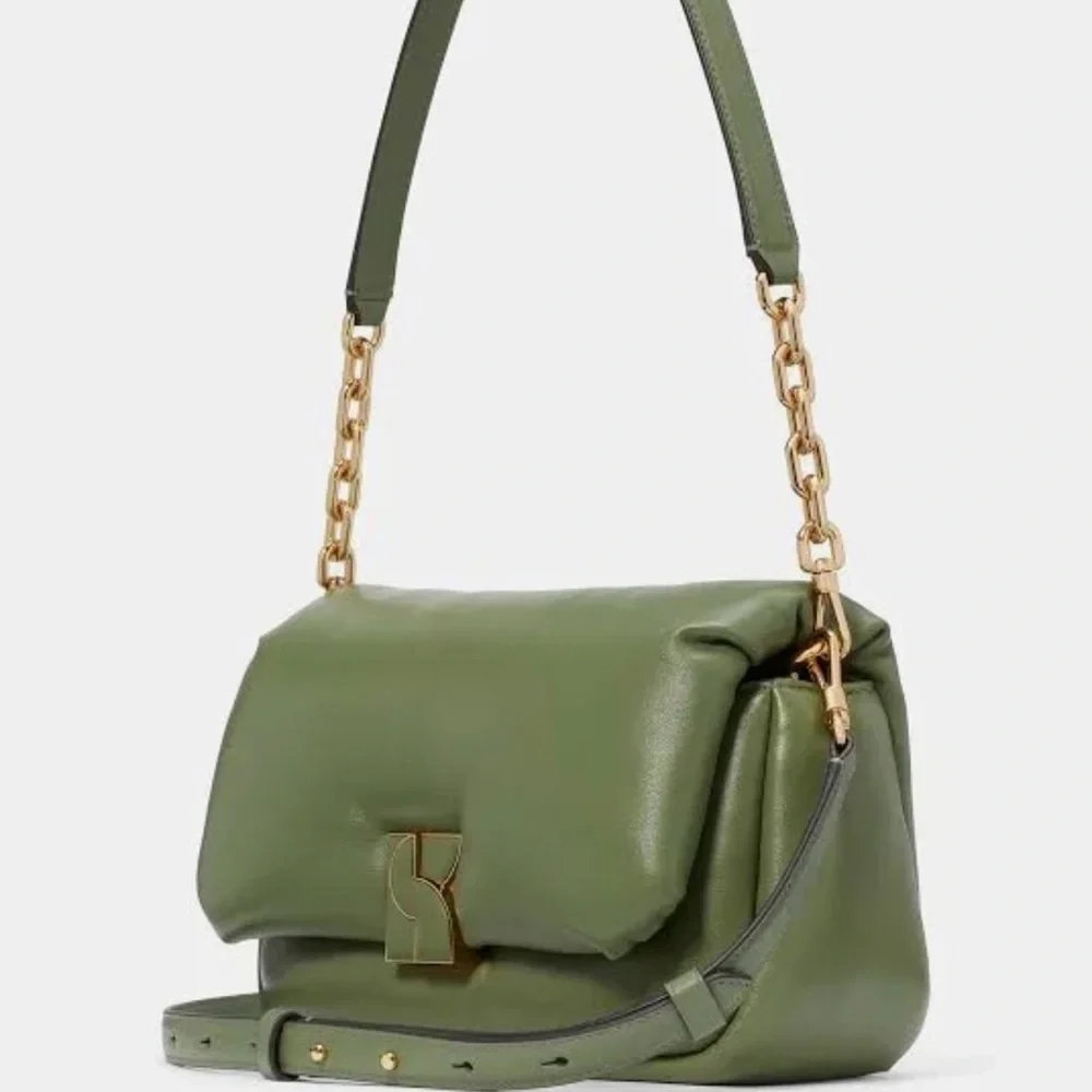 KATE SPADE. CEDAR PUFF LEATHER BAG! Gold chain link details! New